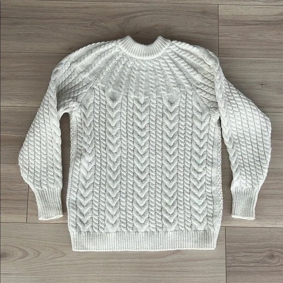 H&M White Cable Knit Crew Neck Sweater - Picture 1 of 8